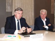 Philippe Grosvalet (à droite) a salué le travail réalisé par les services de l’Etat, représenté par le préfet (à gauche).